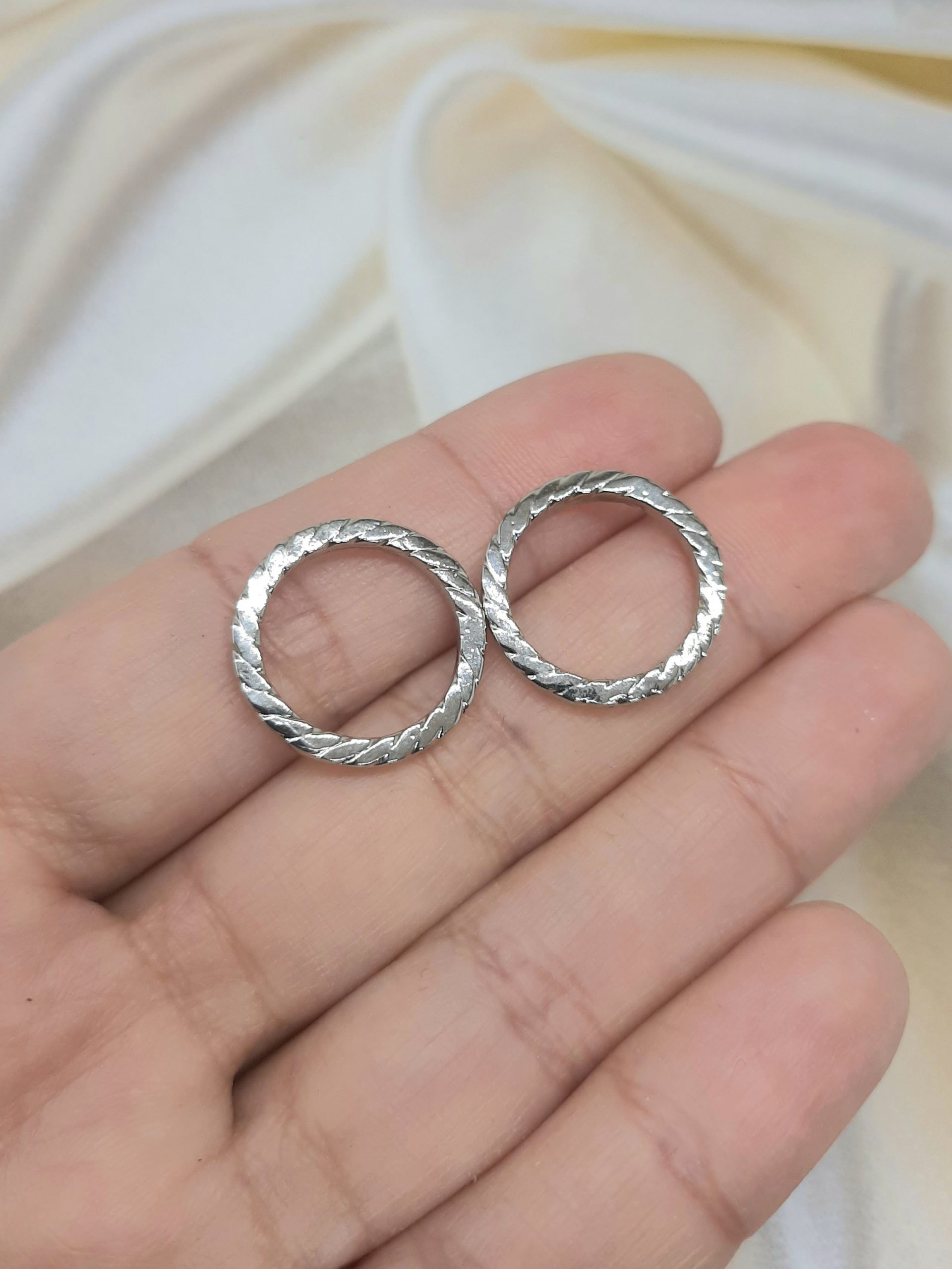 купити фурнітуру для прикрас